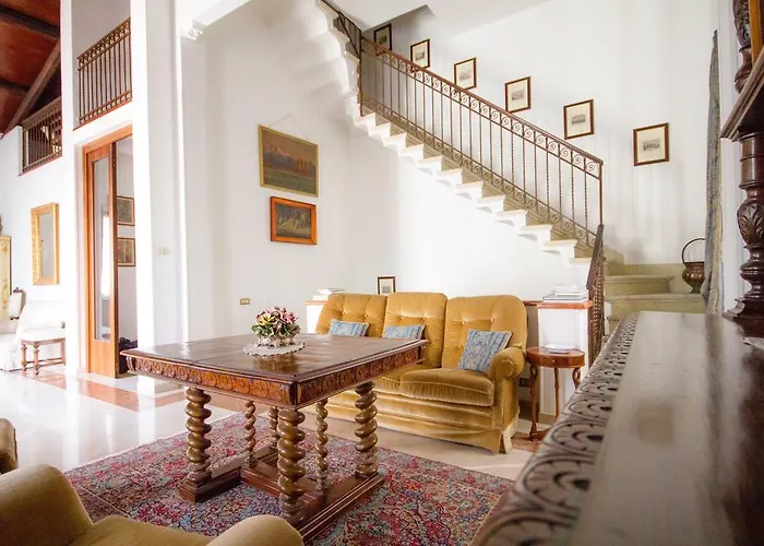 Liberty Bed and breakfast 3*